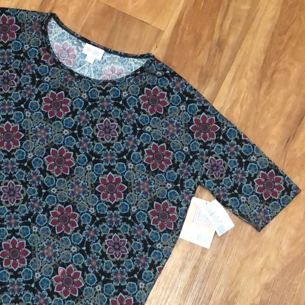 LuLaRoe Irma Multicolored Floral Tunic Size Small